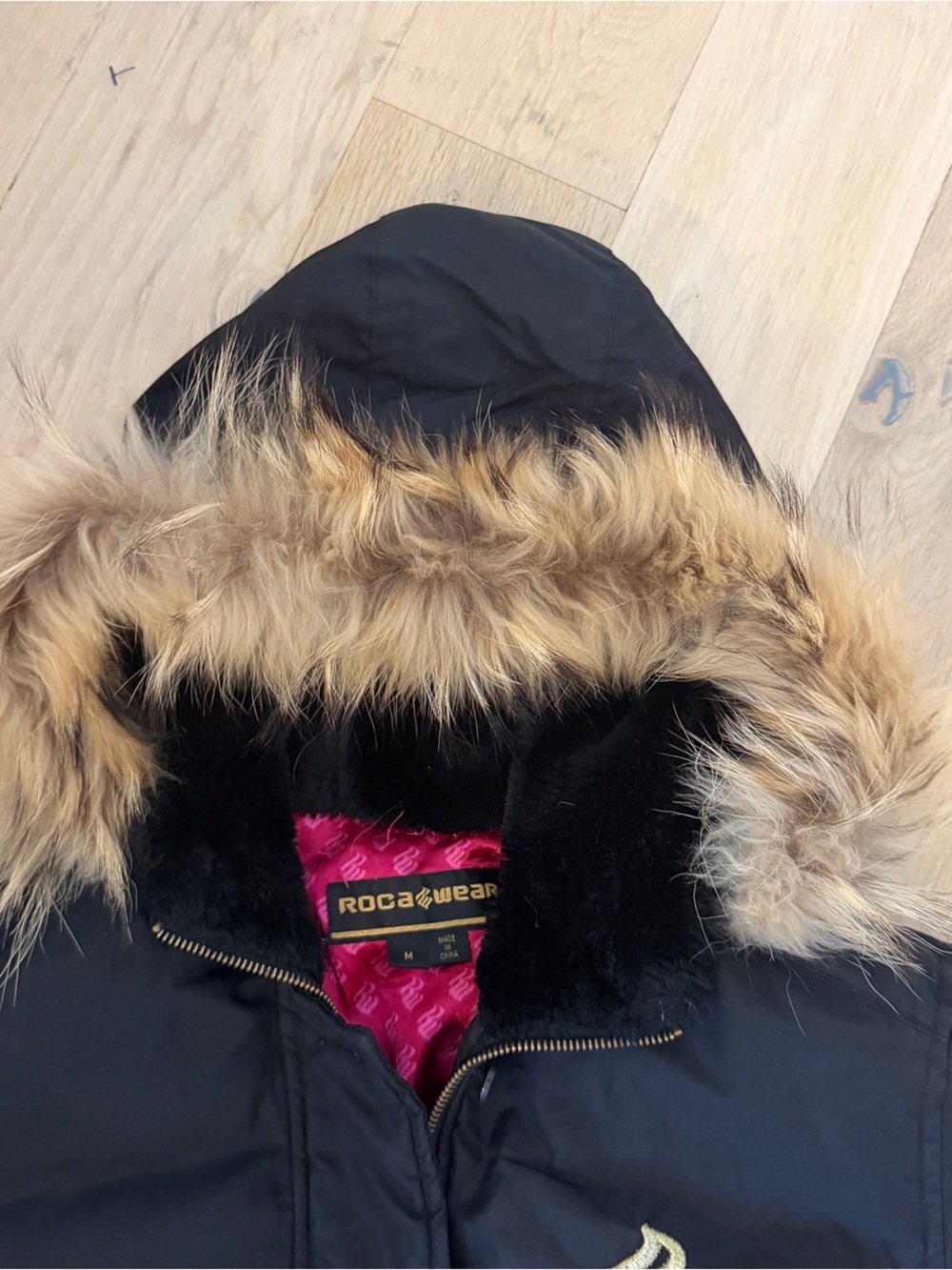 vintage y2k rocawear black crop puffer jacket with fur hood - Picture 10 of 10
